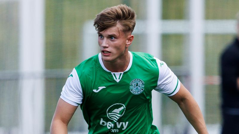Transfer: Oscar MacIntyre Joins Inverness Caledonian Thistle