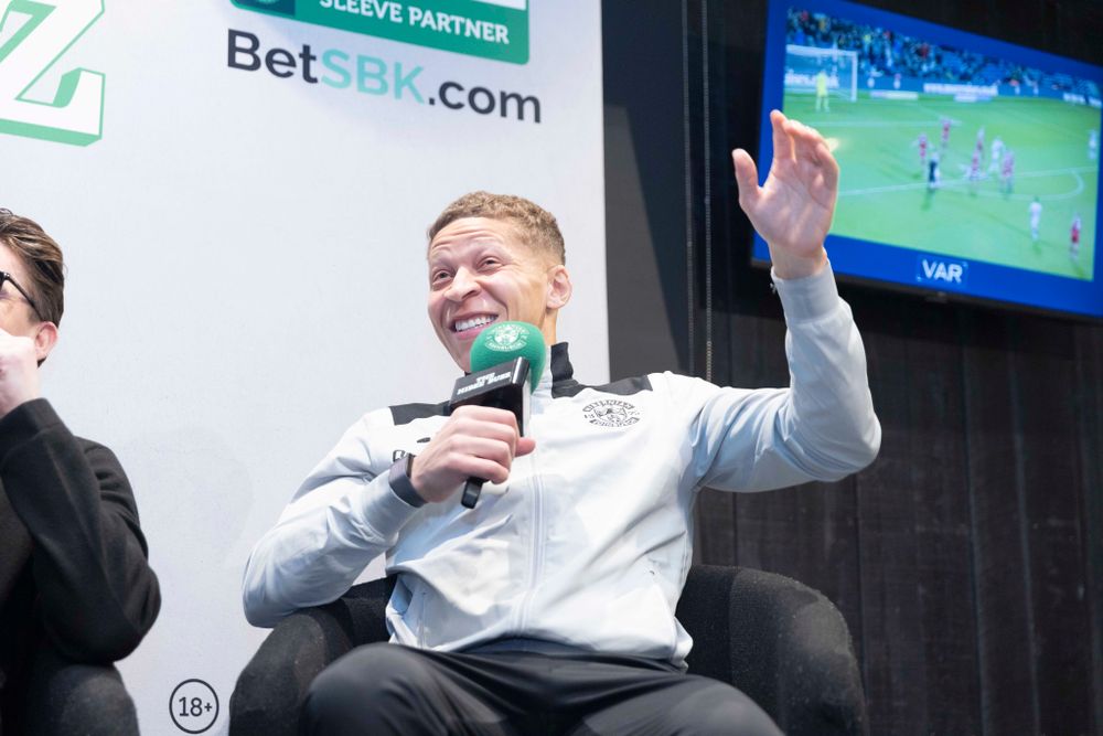 32885408_Hibee Buzz 5th Feb 25-30.jpg 32885408_Hibee Buzz 5th Feb 25-30.jpg